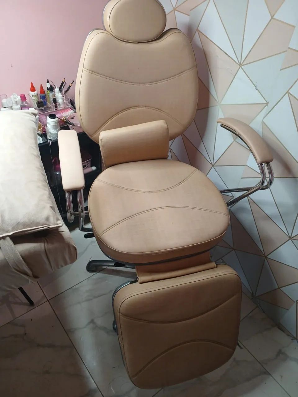 Cadeira de estetica  - Foto 4