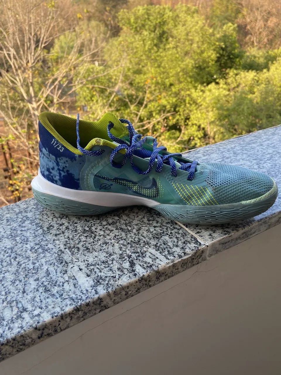 Tênis basquete Nike Kyrie - Foto 2