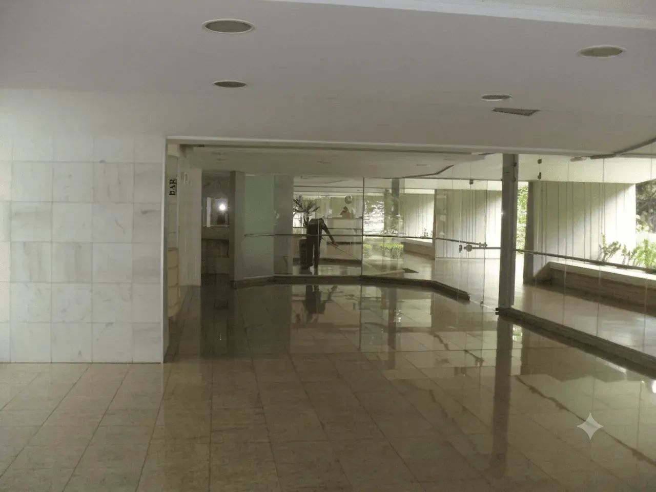 APARTAMENTO DE 3 QUARTOS COM SUÍTE E GARAGEM - Foto 2