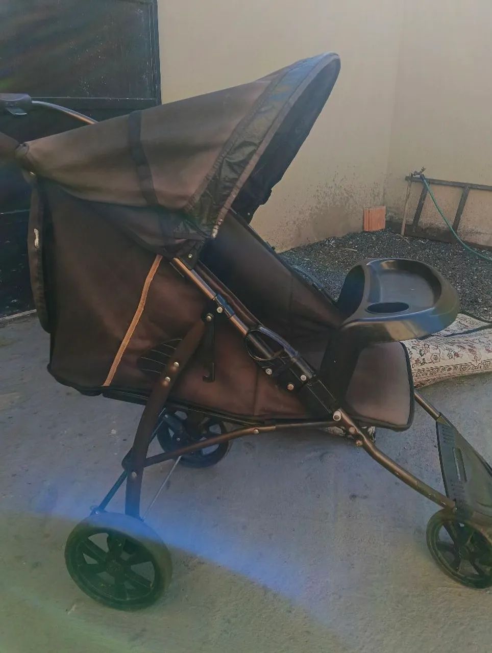 Vendo carrinho de bebe do geito que tá  - Foto 3
