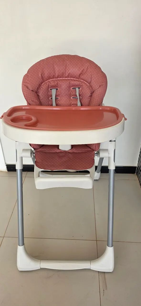 Cadeira de Alimentação Infantil