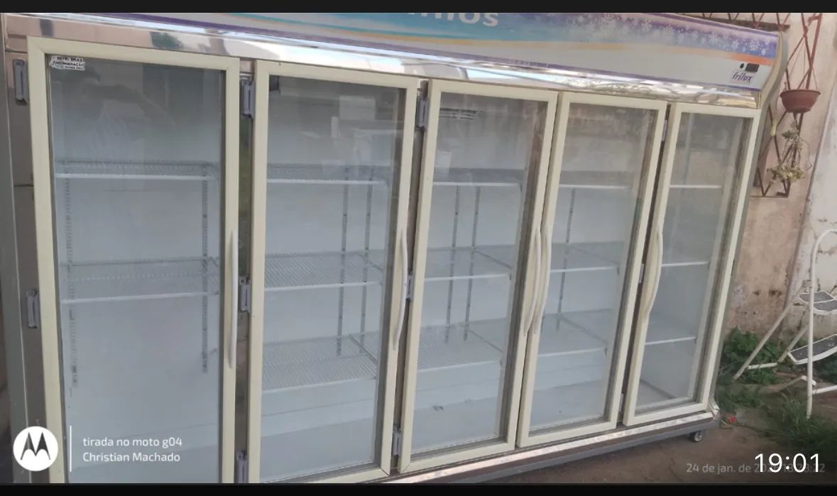 Vitrine refrigerada 5 portas - Nova  - Foto 2
