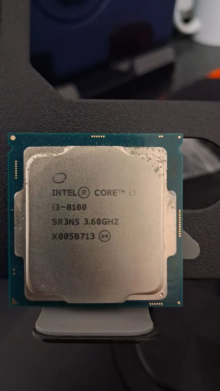 Processador Intel i3 8100 3.60GHZ ou i3 7100 3.40GHZ Intel Graphics 630