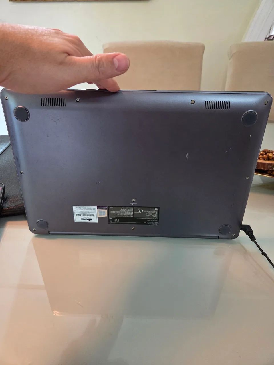 ASUS VIVOBOOK  - Foto 4