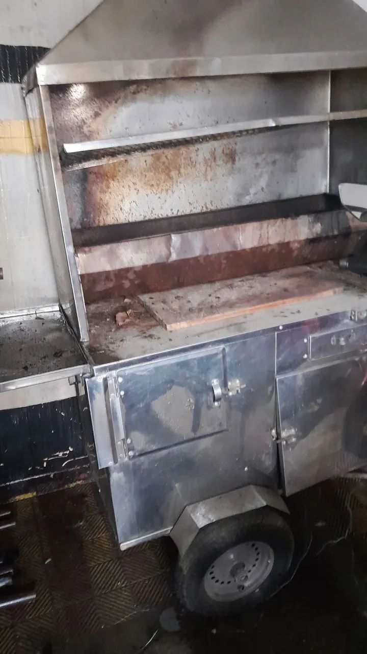 Carrinho para churrasco usado 900 reais  - Foto 3