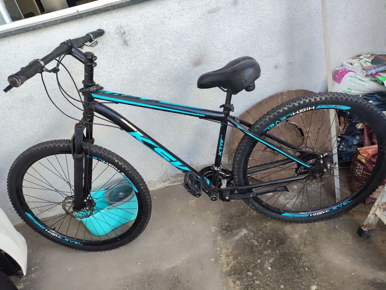 Bicicleta KSW aro 29.