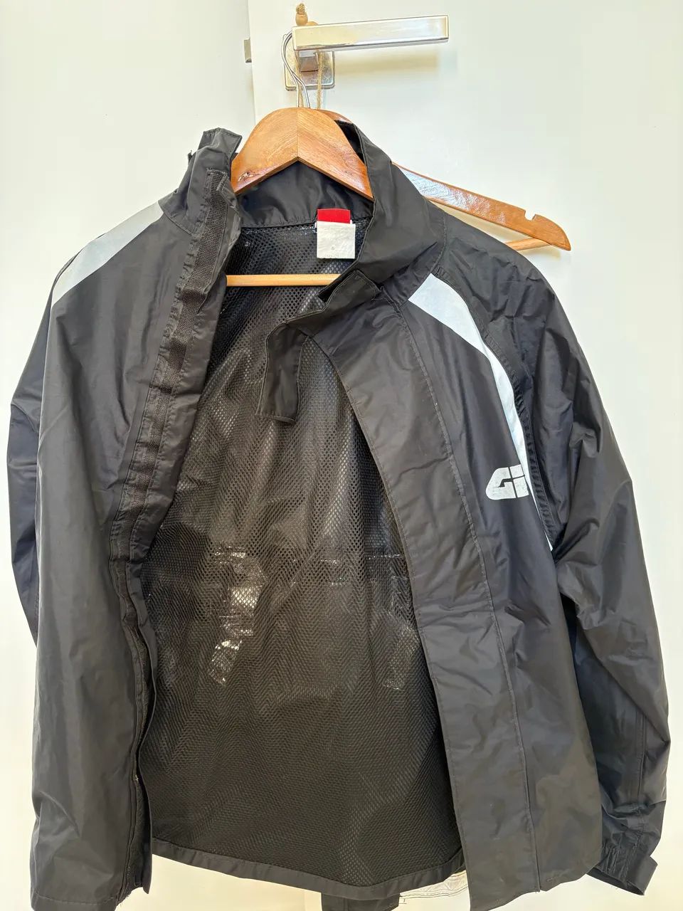 Conjunto de Capa de Chuva Nylon Impermeável - Givi - Foto 2