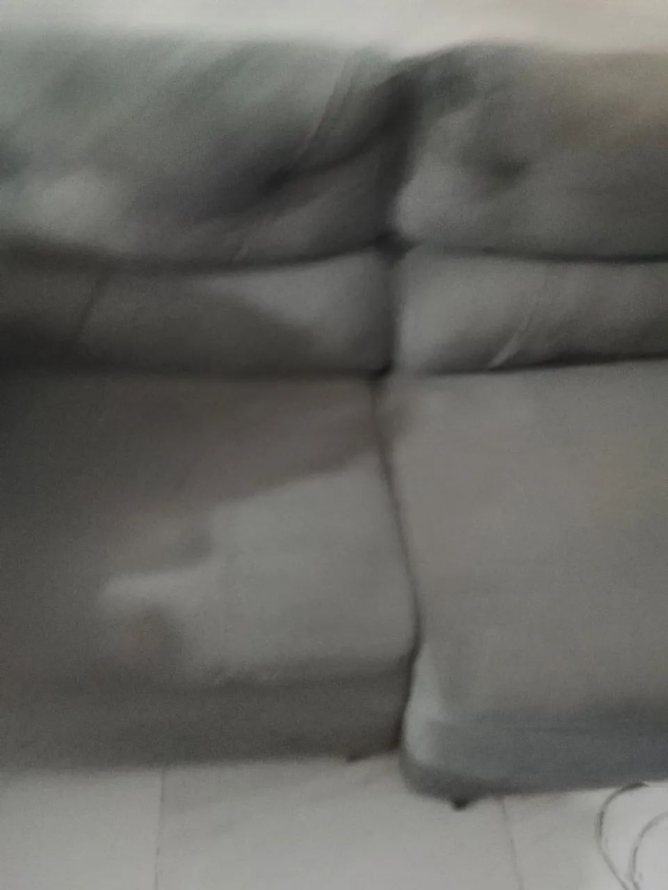 Sofá retrátil semi novo