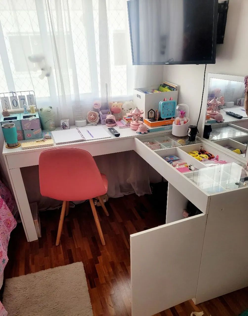 Penteadeira e escrivaninha  - Foto 2