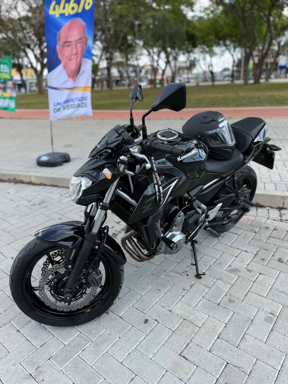 KAWASAKI Z650cc ABS