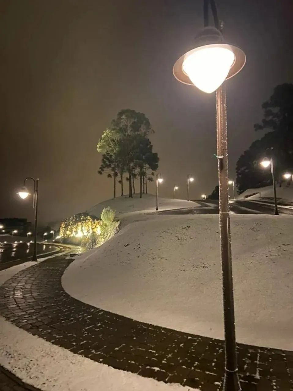 Lote em condomínio em Estrada RS235 - Laken - Gramado/RS