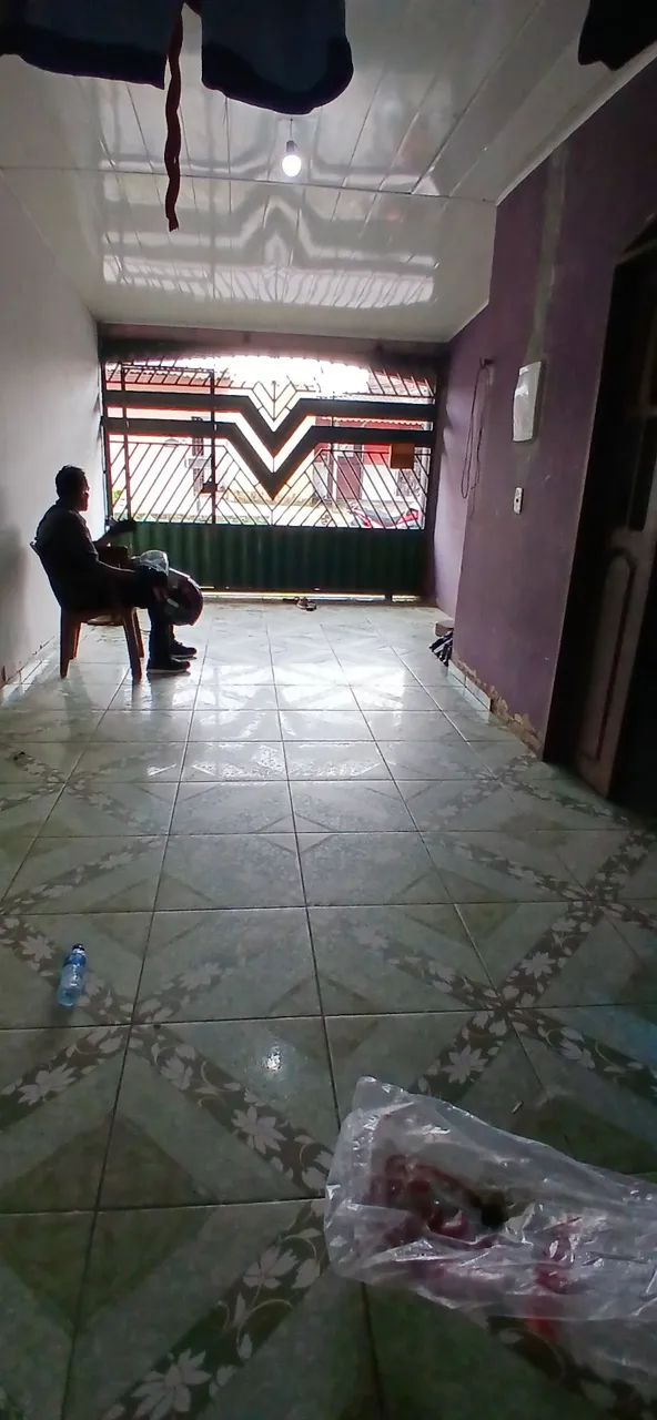 Vendo casa prox a independência 