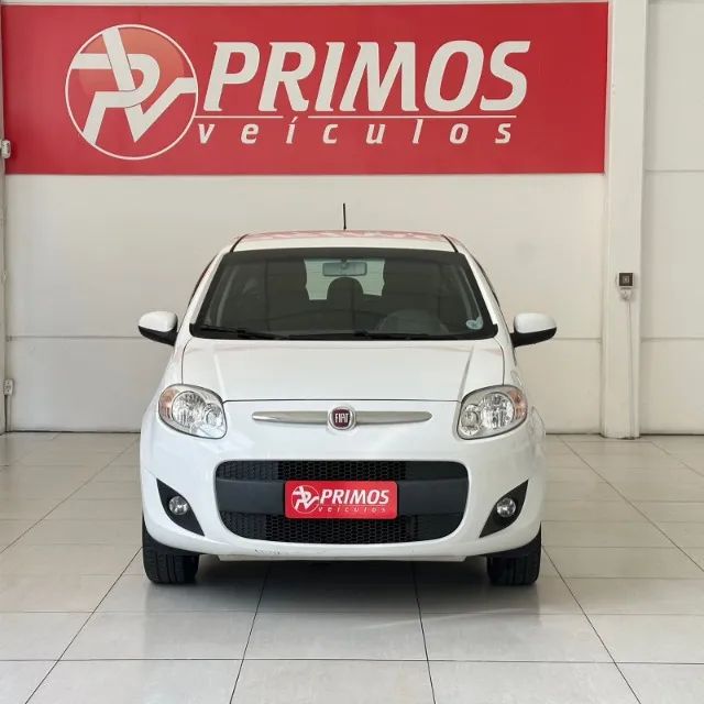 Fiat Palio Essence 1.6 Flex 16V 5P 2014 - Foto 2