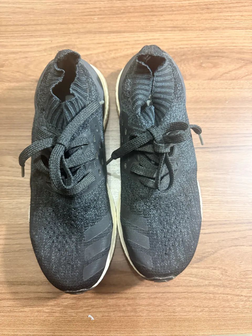 Tênis Adidas