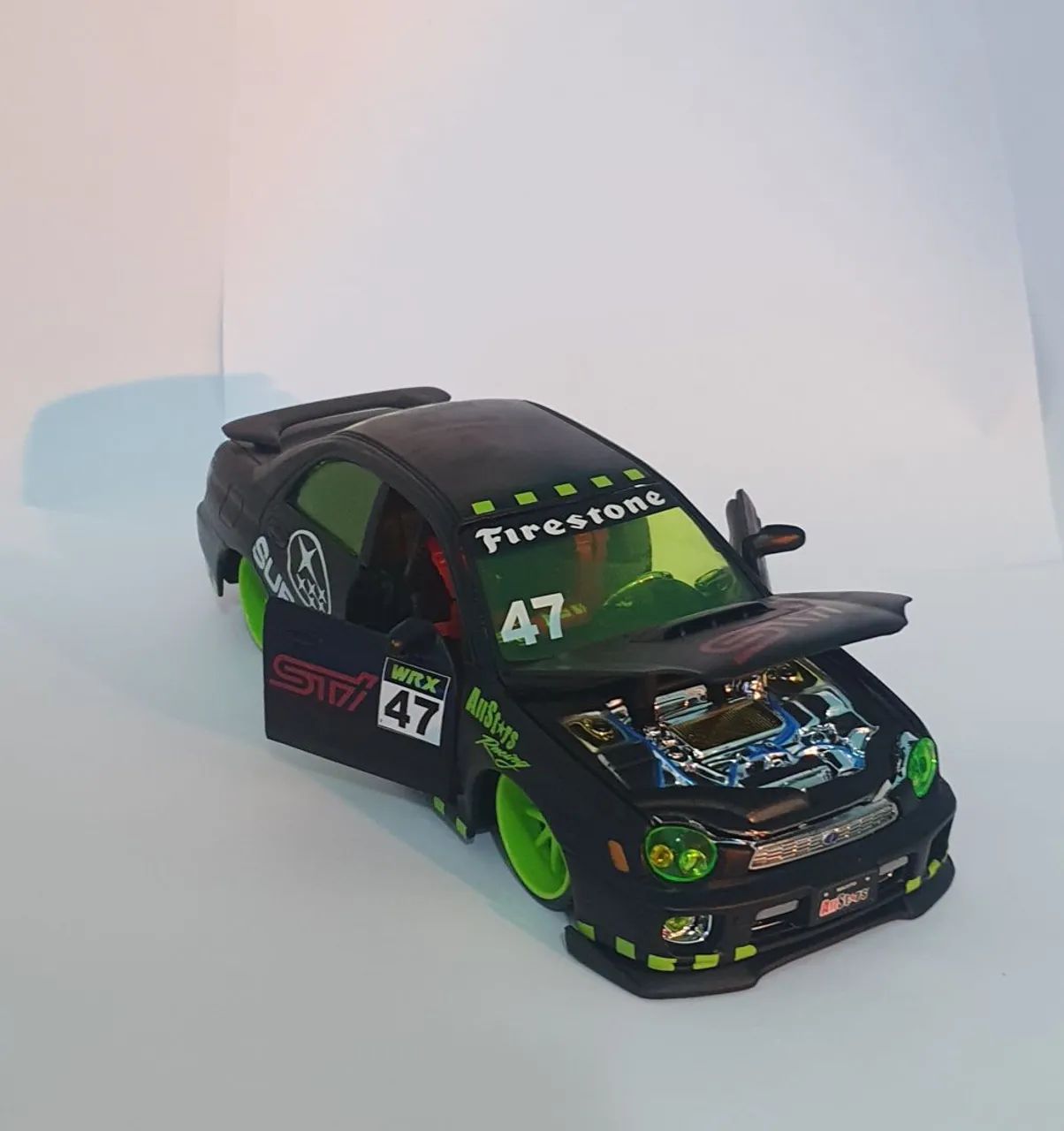 Miniatura 1:24 - Foto 2