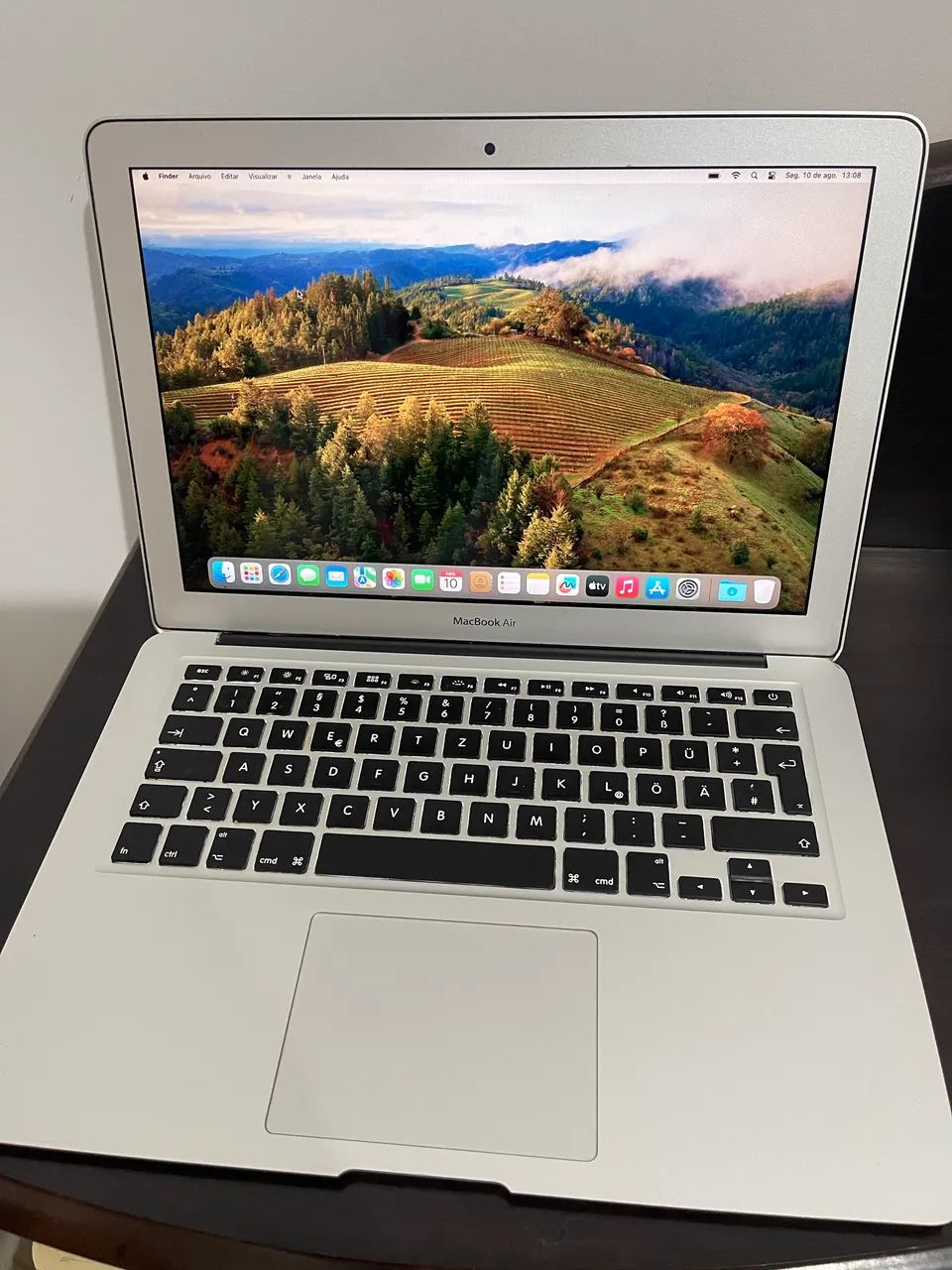 Macbook Air com MacOs e Windows 10