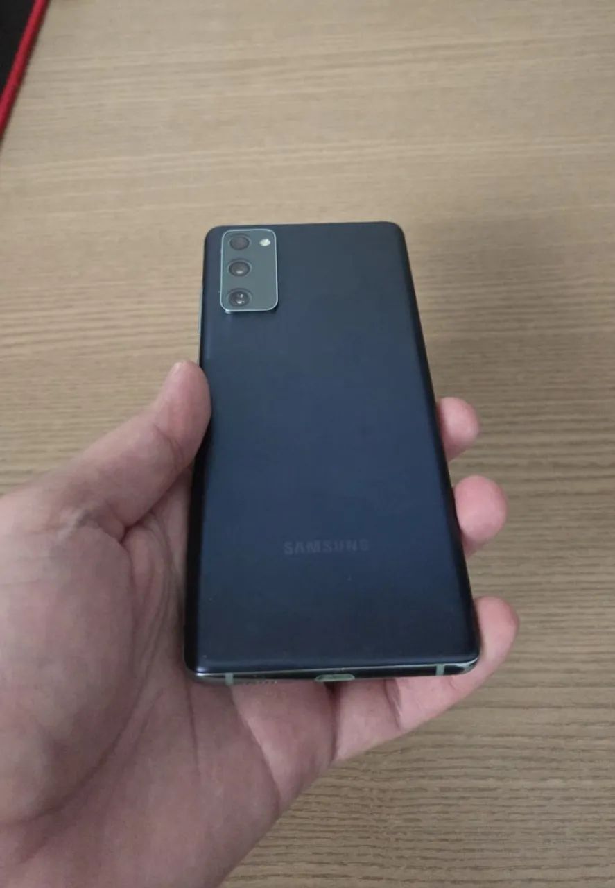 Samsung S20 FE - Foto 2