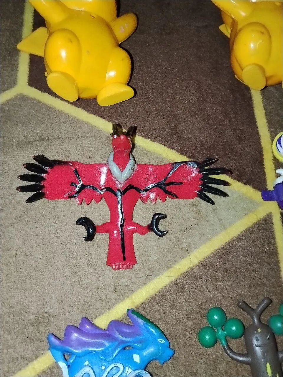 Coleção de bonecos e miniaturas de pokémons  - Foto 3
