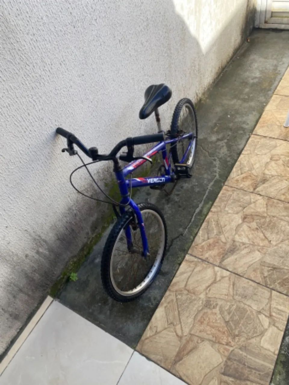 Bicicleta infantil menino e banheira para bebê 