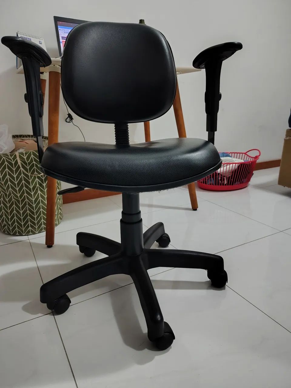Cadeira escritório giratória  - Foto 2