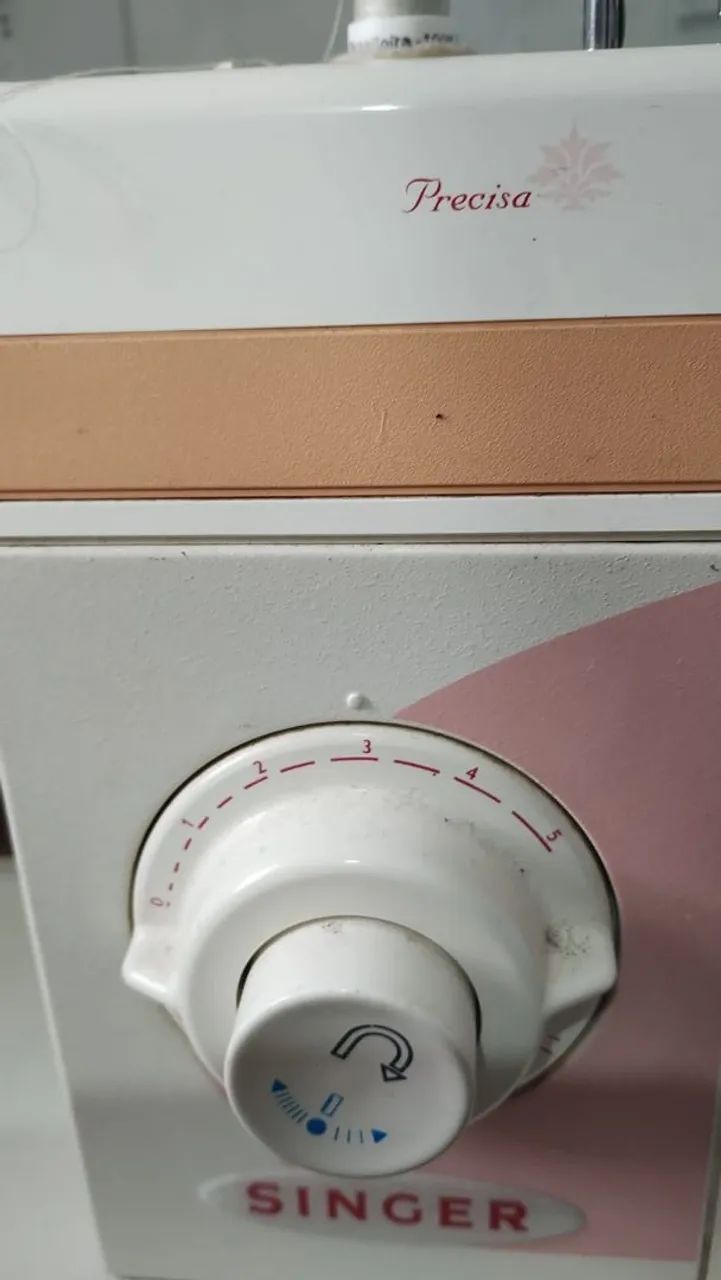 Máquina de costura  - Foto 3