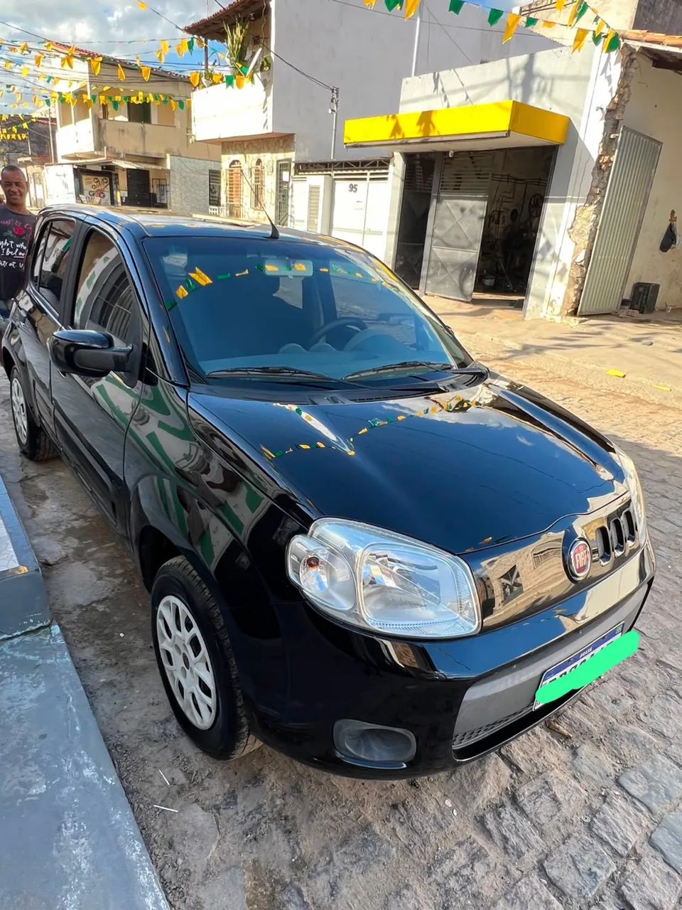 Alugo carro