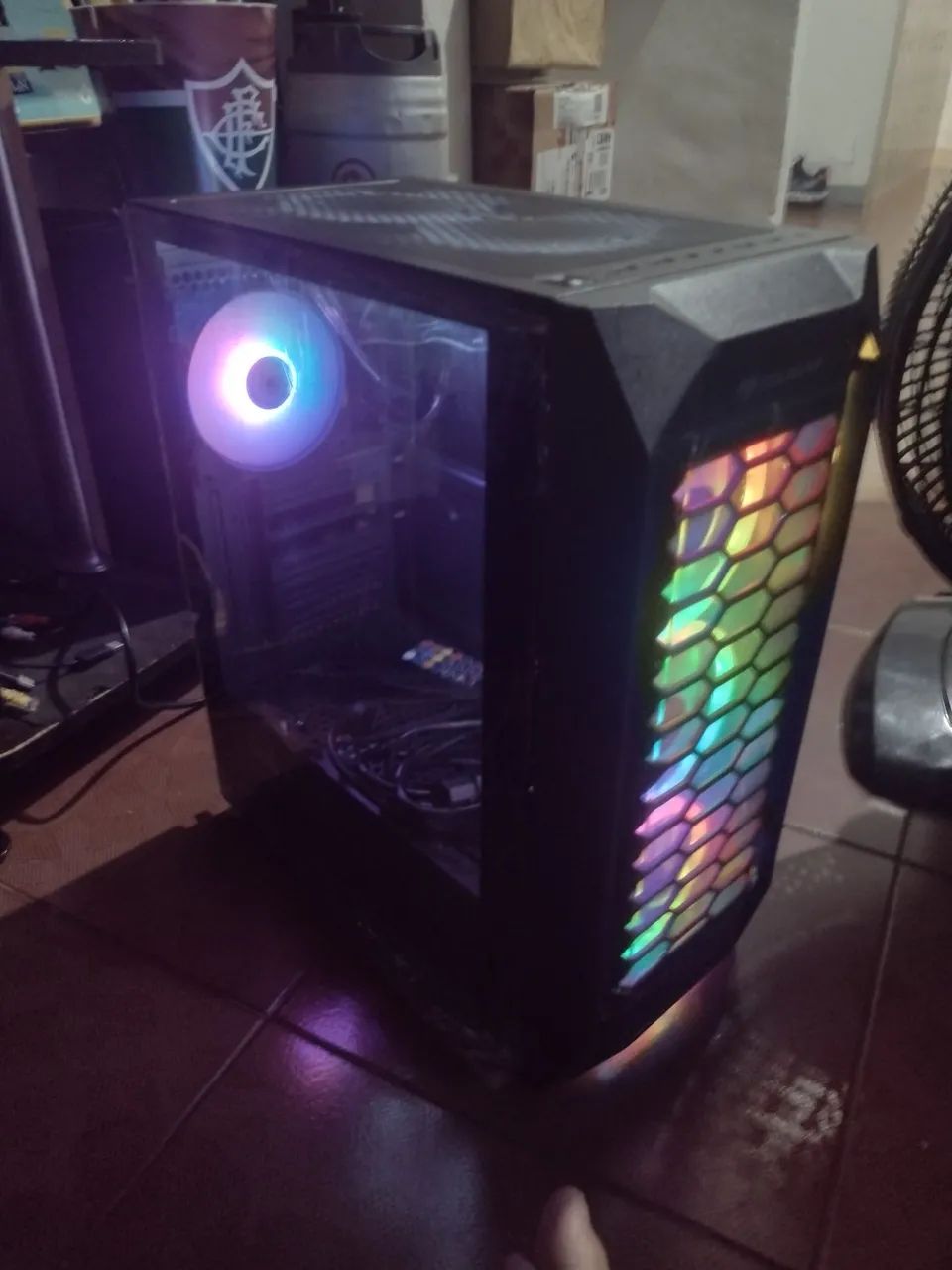 Gabinete gamer Cougar MX 410T vidro na caixa - Foto 2