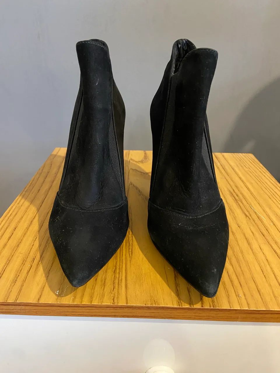 Bota Arezzo Camurça número 36