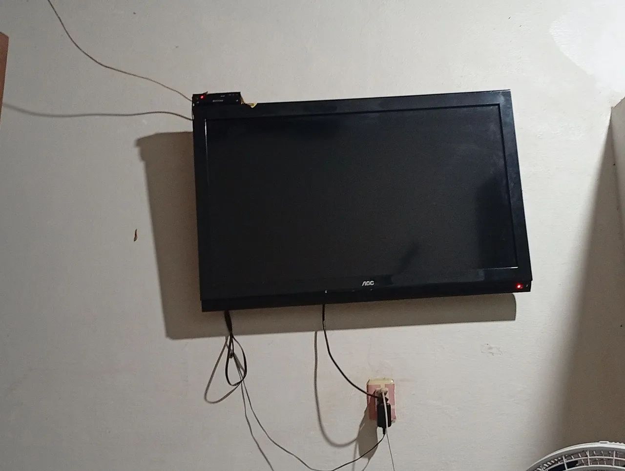 Tv AOC 