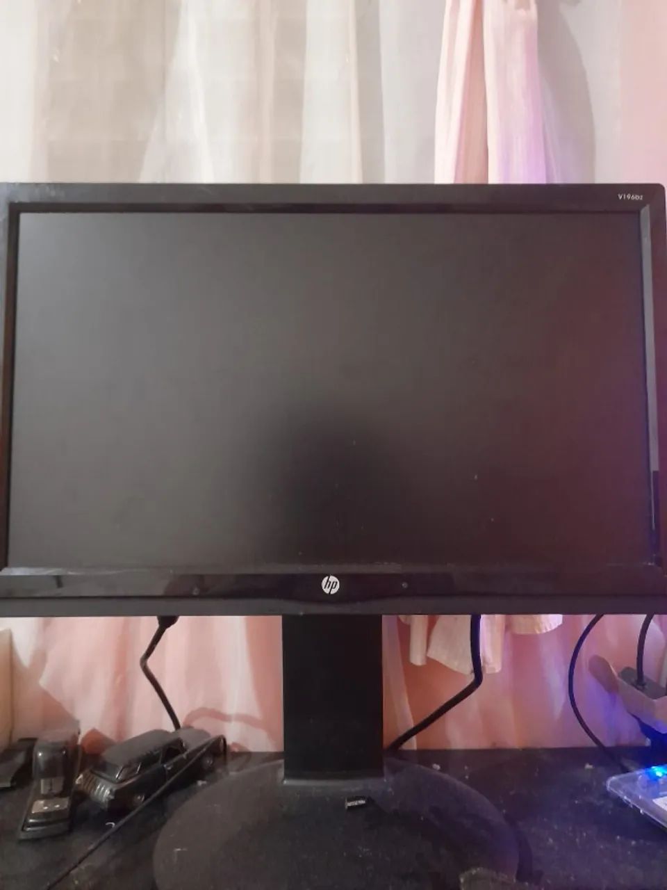 Monitor HP 18,5" HD - Ótimo estado - Foto 2
