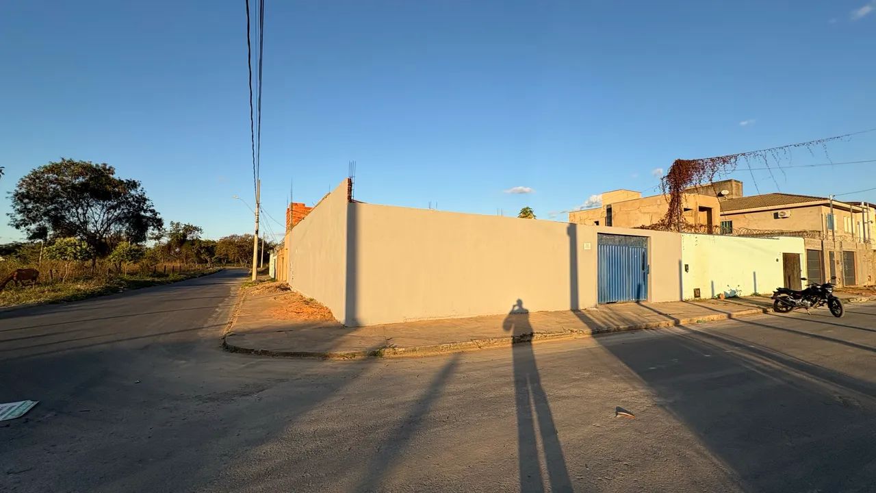 Aluga-se Galpao 