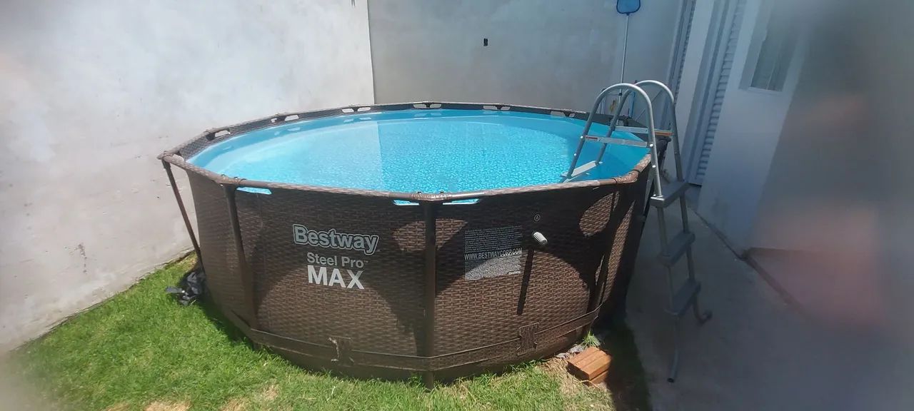 Piscina 10 mil litros