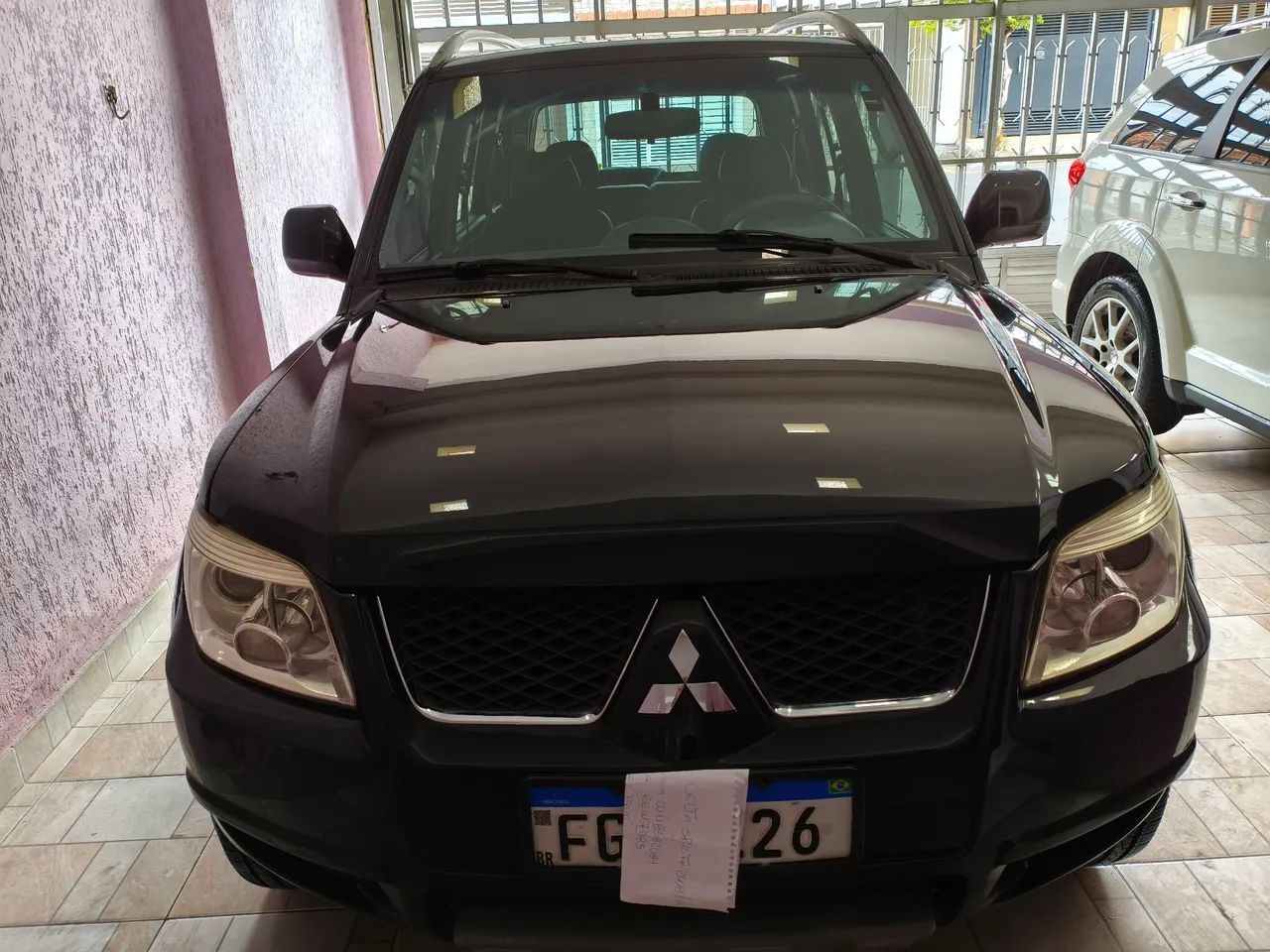 Mitsubishi Pajero Pajero TR4 2.0 Flex 16V 4X2 Aut. 2013