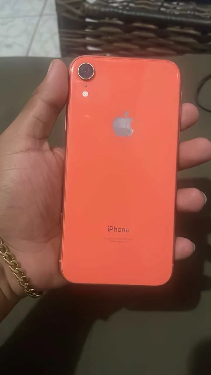 iPhone XR retirar peças