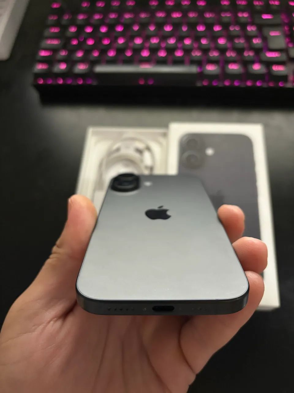 Iphone 16 impecável!  - Foto 5