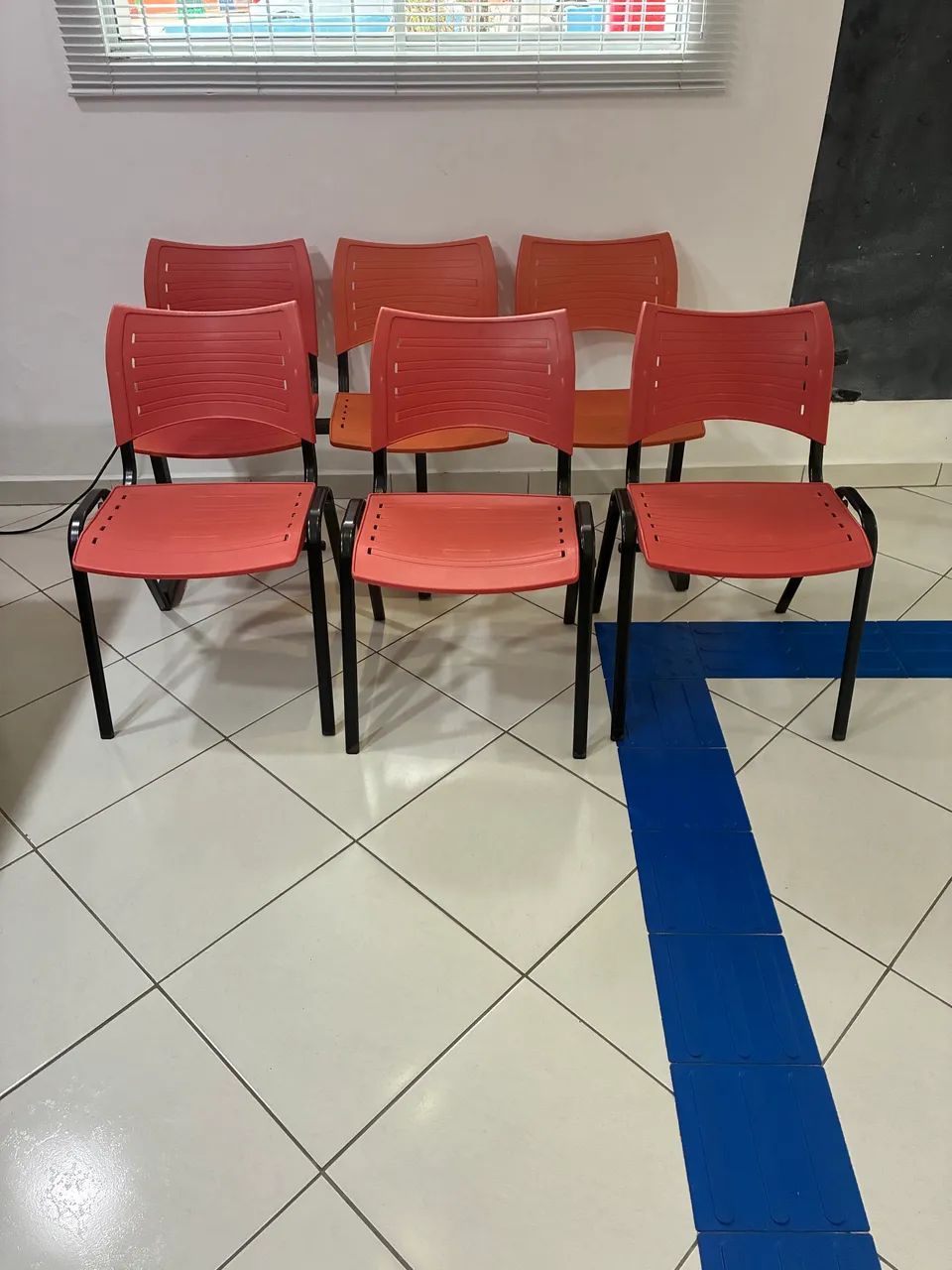 Cadeiras longarinas  - Foto 2