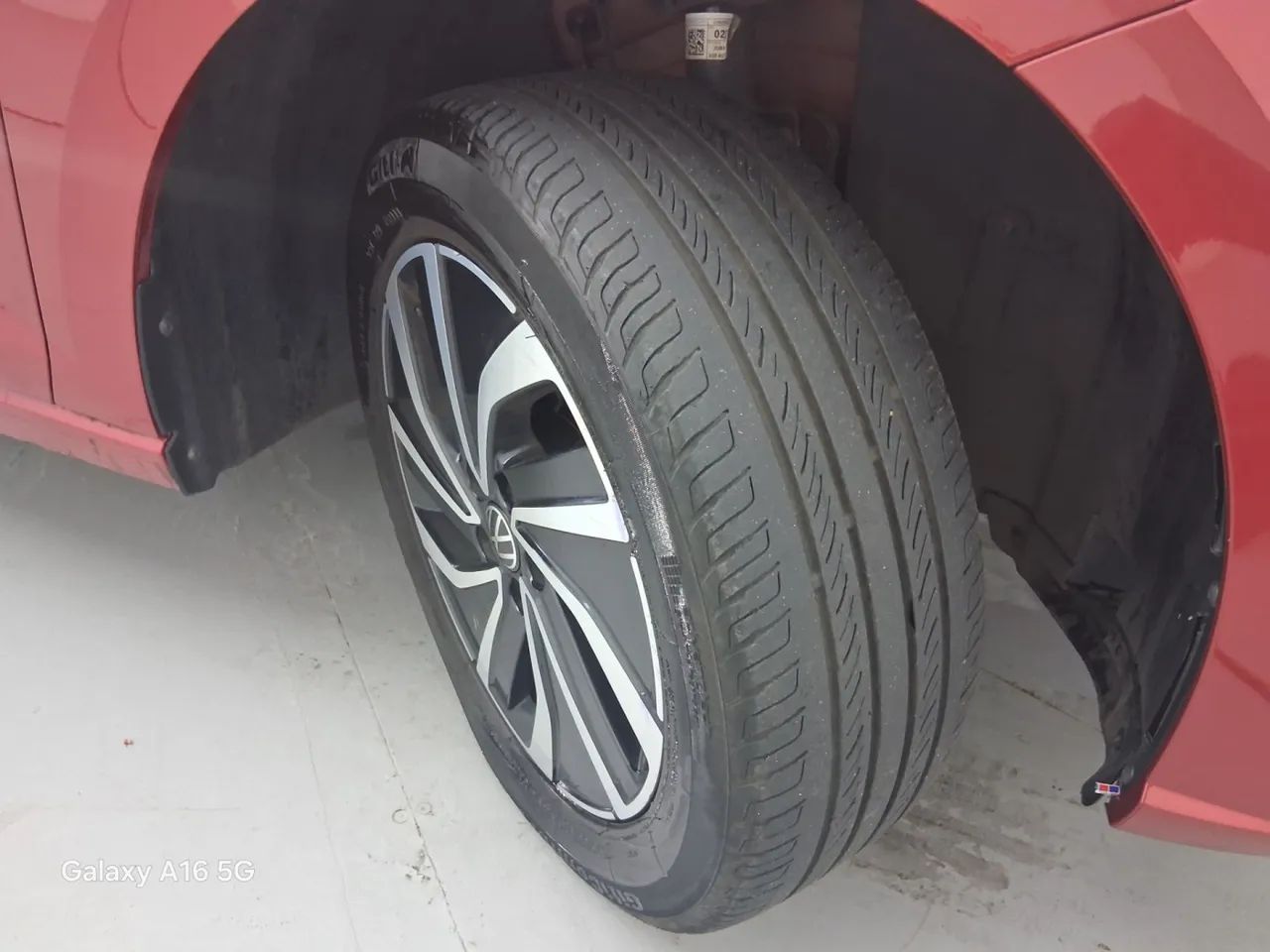 Volkswagen Polo Highline 170 TSI 1.0 Flex 12V Aut., foto 13 de 18