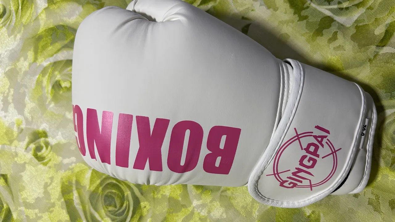 Luva de boxe/mua thai nova 10 oz - Foto 3