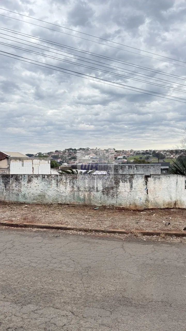 Terreno de esquina - Foto 3