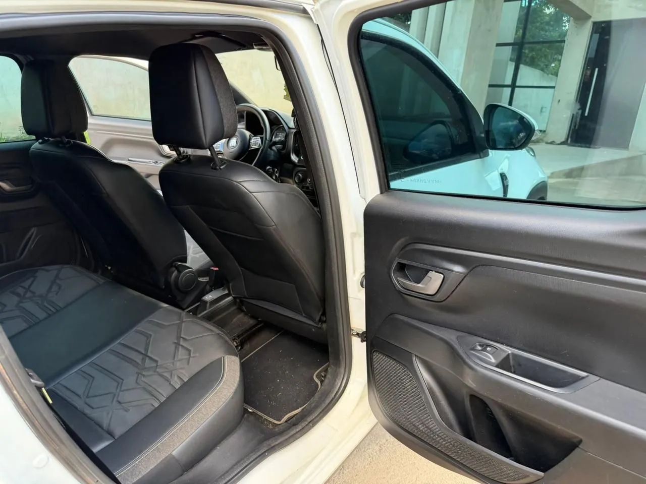 Fiat Strada Volcano 1.3 Flex 8V CD 2021 - Foto 5