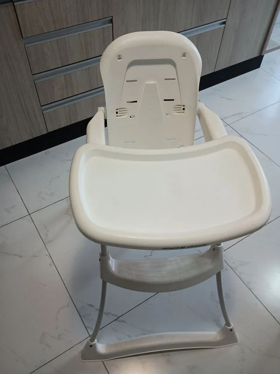 Berço, bebê conforto e cadeirão de alimentação. - Foto 5