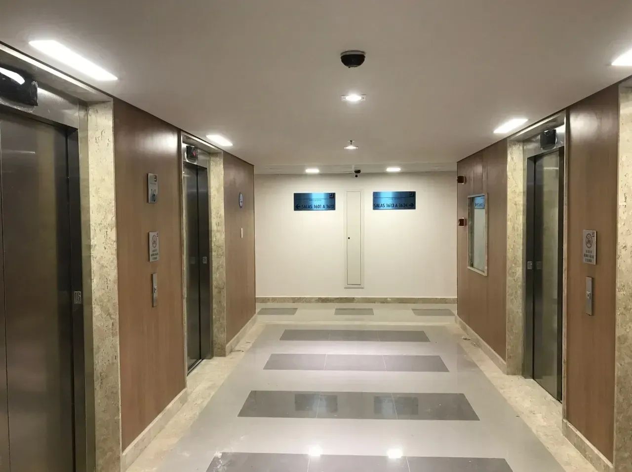 Excelente sala - nascente - 28m2 - andar alto - banheiro e vaga privativa! - Foto 2