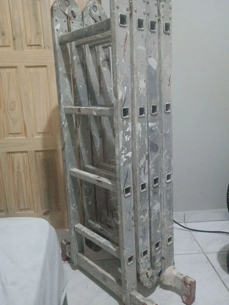 Escada articulada  - Foto 2