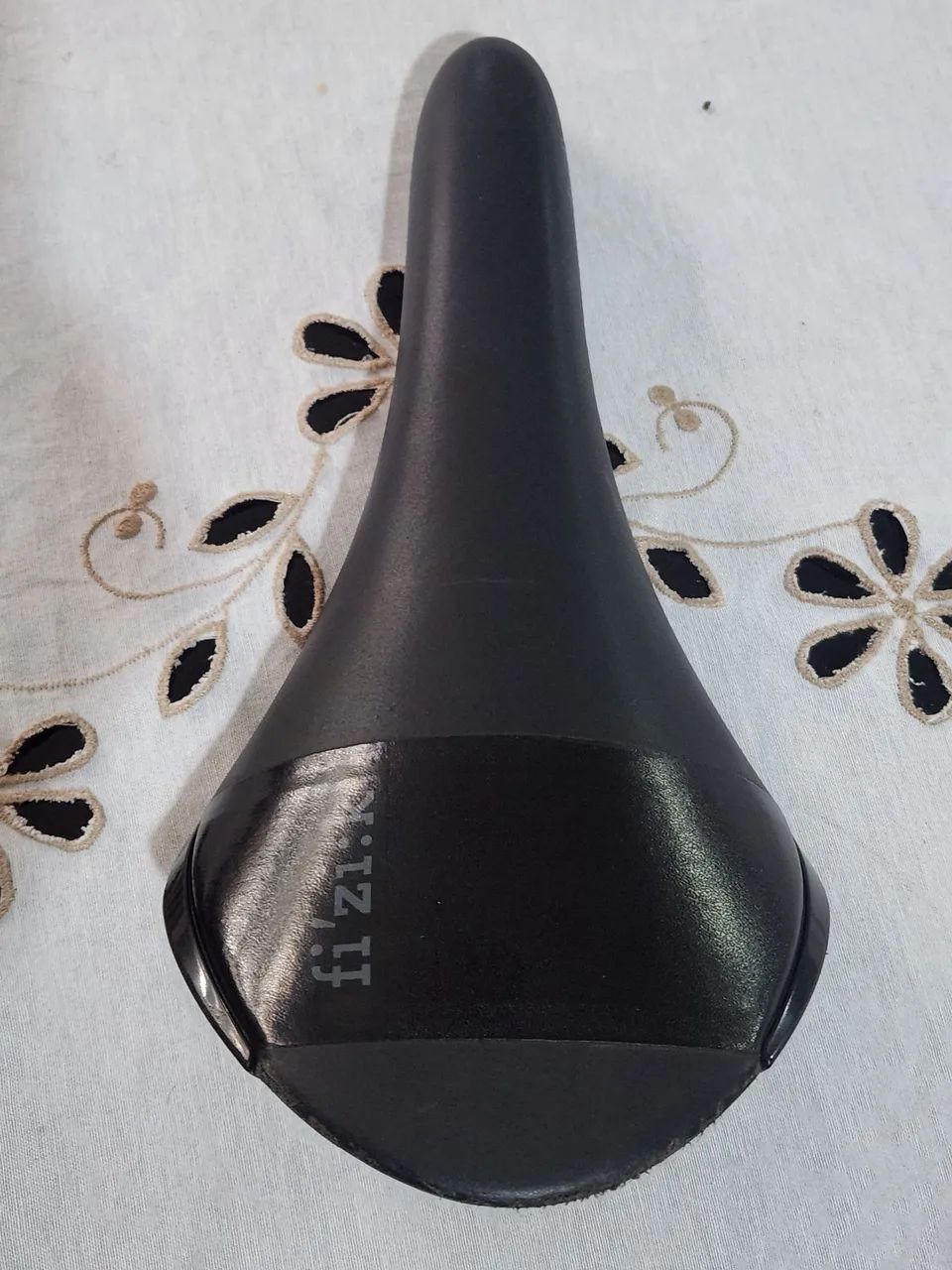 Selim fizik R1 carbono