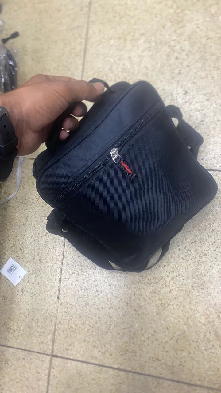 Bolsa transversal oakley  - Foto 2