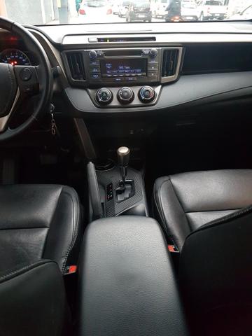Toyota Rav4 2.0 4x2 Automático 2014 - Foto 16