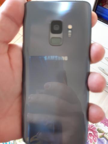 S9 (com defeito no display)