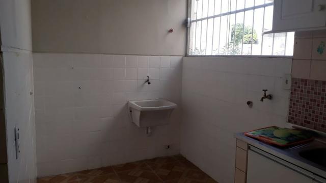 Vende-se Apartamento Parque Residencial Vinhais no bairro Cohafuma, - Foto 5