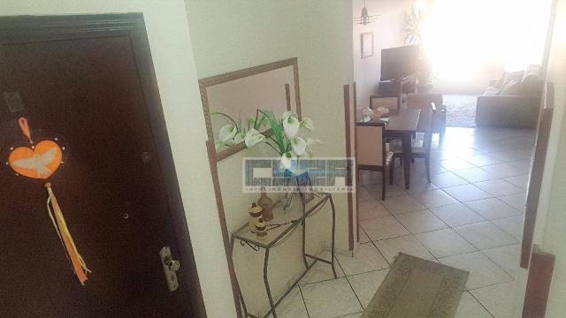 Apartamento amplo 2 dormitórios no Embaré - Foto 18
