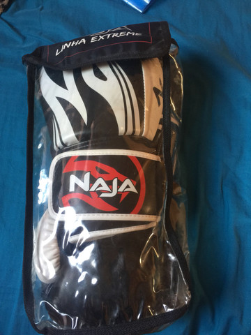 Luva de boxe em ótimo estado novo - Foto 3